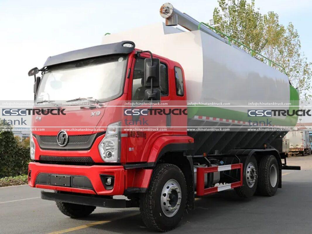 SHACMAN 30 CBM Feed Delivery Truck