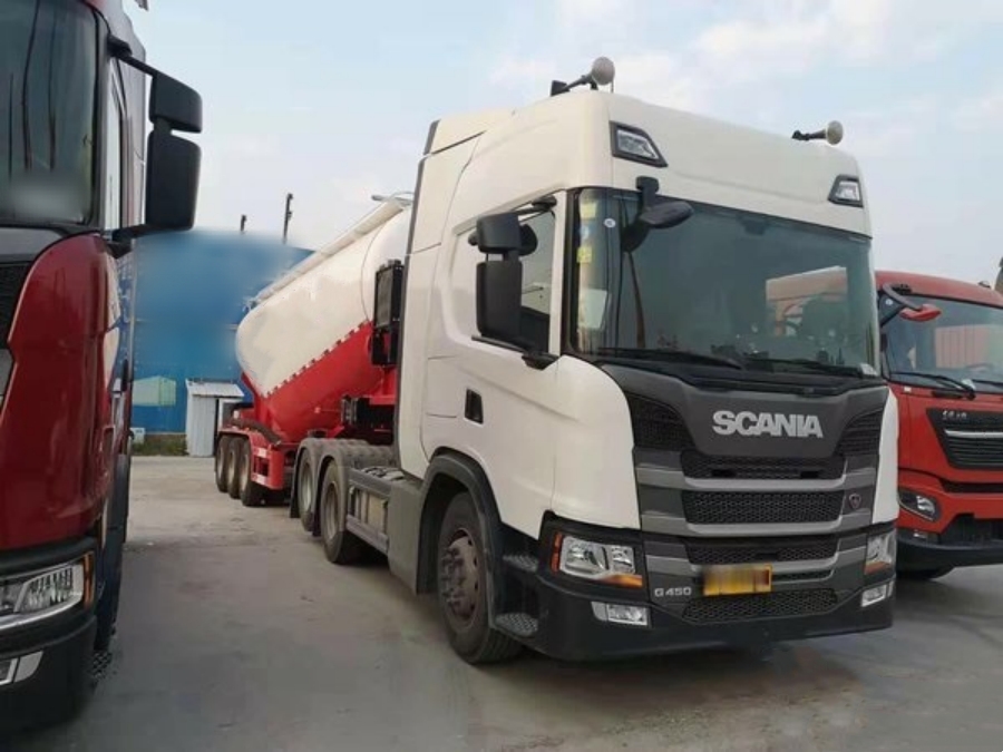 Scania 30Ton Payload Pneumatic Tank Truck, the Choice for Economic Efficiency and High Profits! (2)