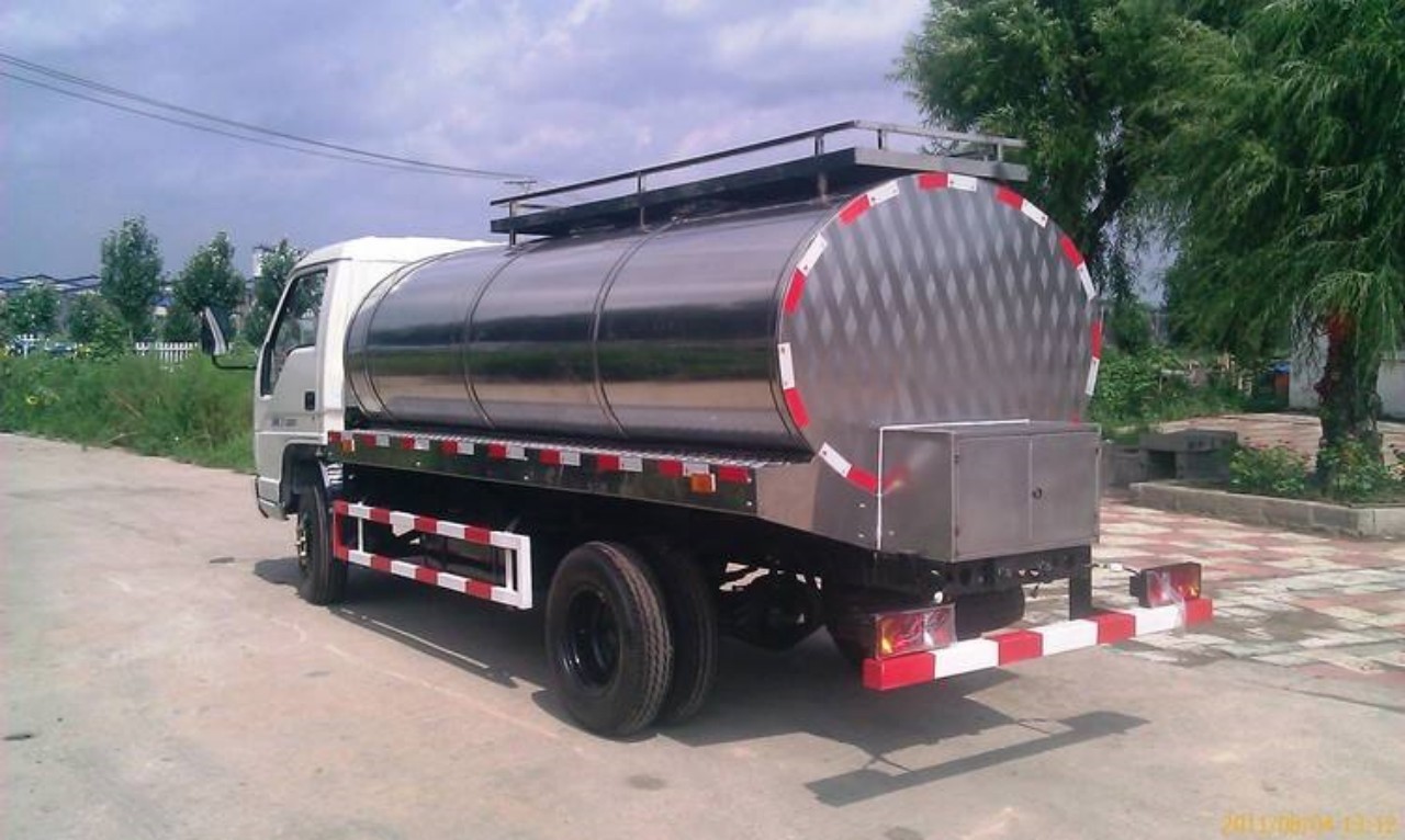 Stainless Steel Tank Truck (5)