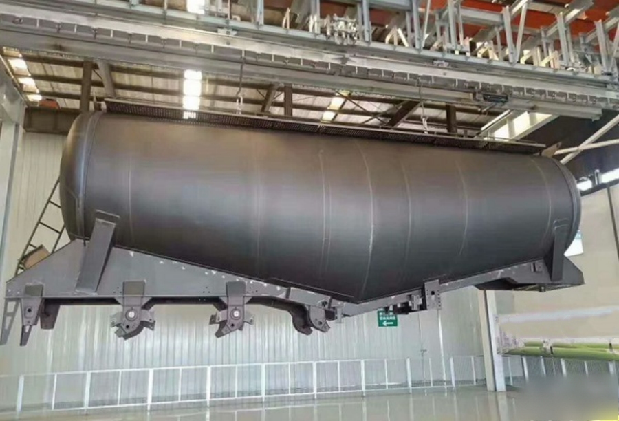 The Design and Manufacturing Process of a Pneumatic Tank Semi-Trailer (10)
